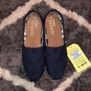 Women’s Canvas Shoes | Toms (6)